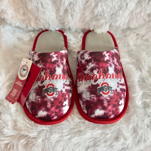 Ohio State Women’s 9-10 L NCAA Slippers NWT - Picture 2 of 7